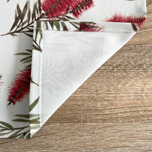 Load image into Gallery viewer, Australian Bottlebrush Placemat Silken Twine Table Runner