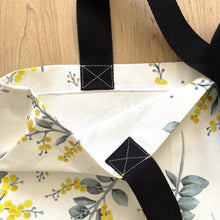 Load image into Gallery viewer, Willie Wagtail 5 Birds reusable bag Silken Twine Tote Bag