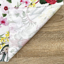 Load image into Gallery viewer, Single Floral Emblems Handkerchief Silken Twine Handkerchief