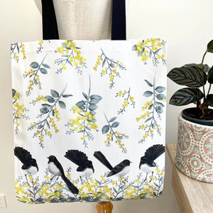 Willie Wagtail 5 Birds reusable bag Silken Twine Tote Bag